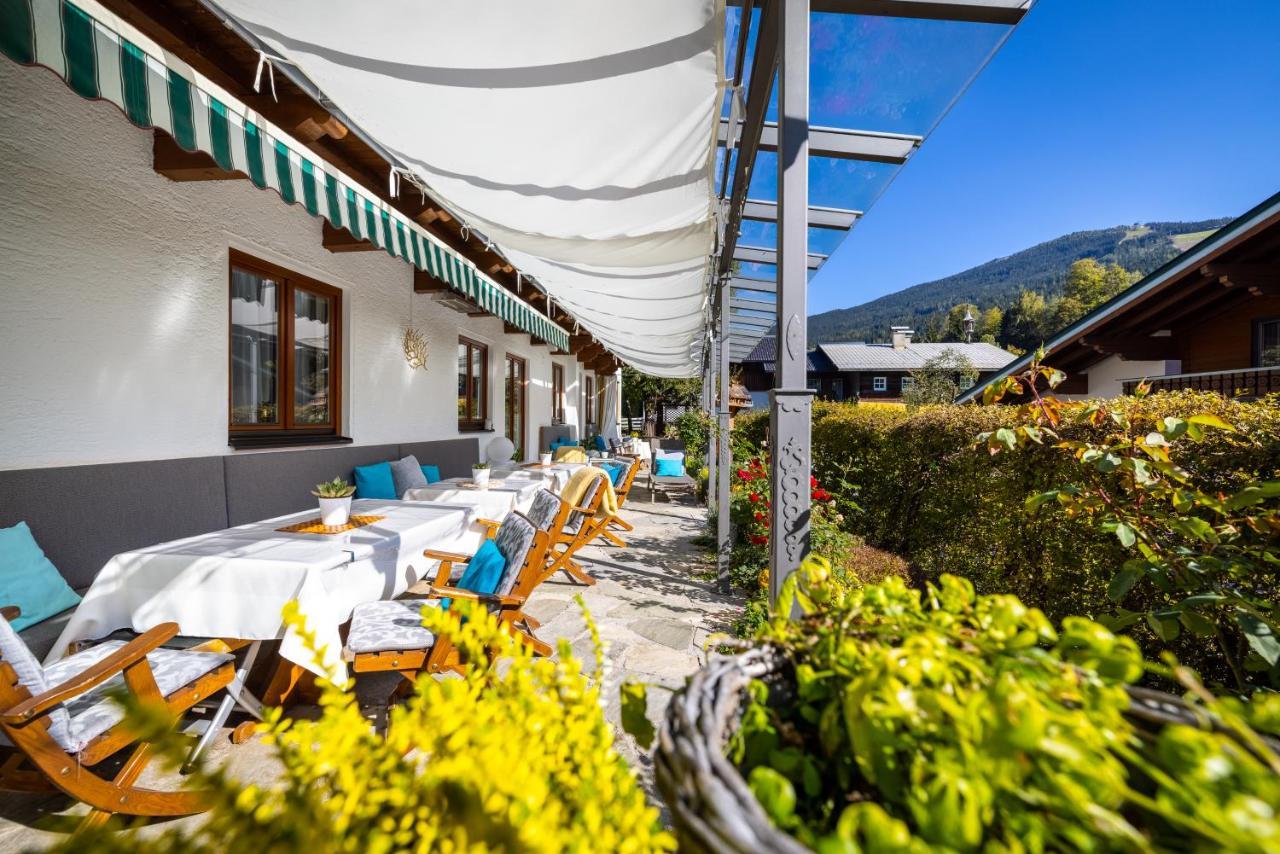 Sportpension Bergblick Wagrain Exterior photo
