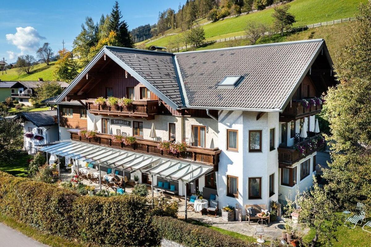Sportpension Bergblick Wagrain Exterior photo