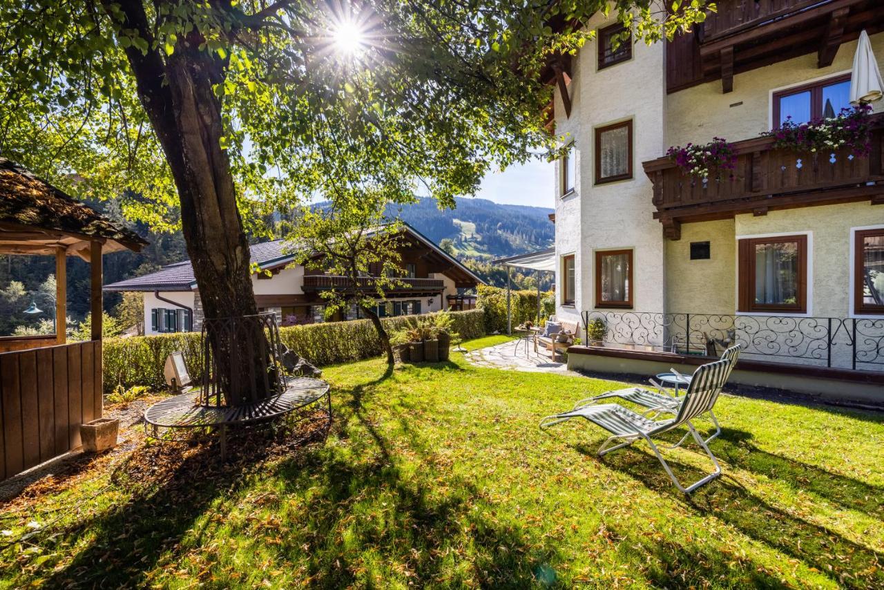 Sportpension Bergblick Wagrain Exterior photo